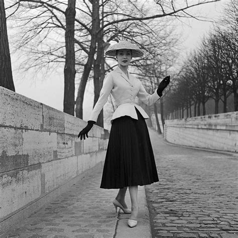 dior new look 1940s